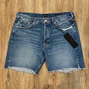 NWT EDWIN Cai Cut off Short 7 inch